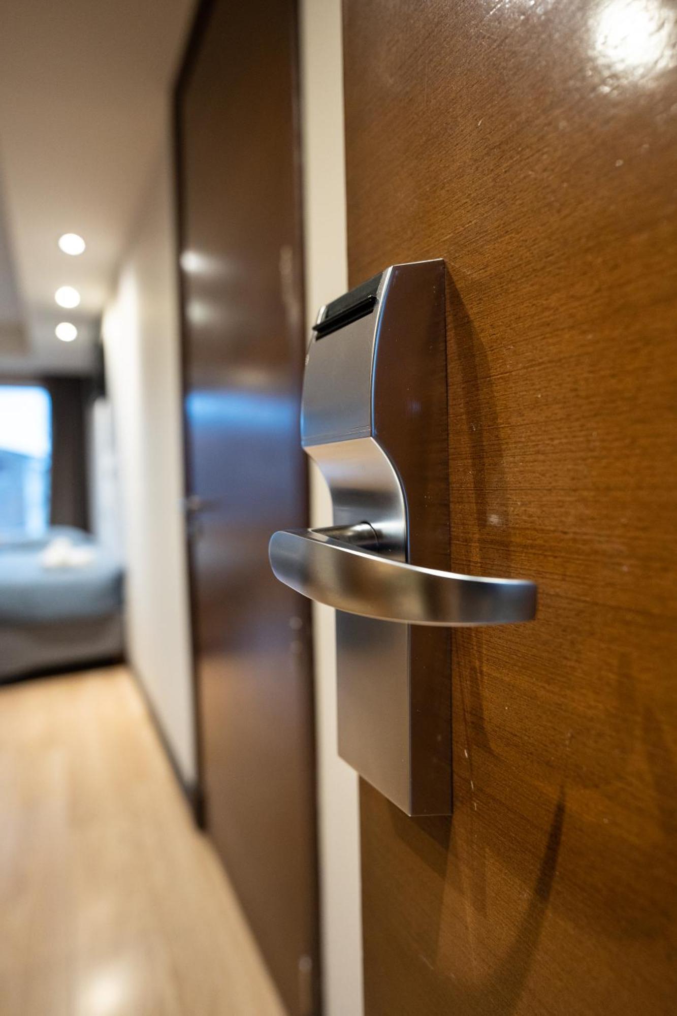 Hotel Bariloche Suites エクステリア 写真