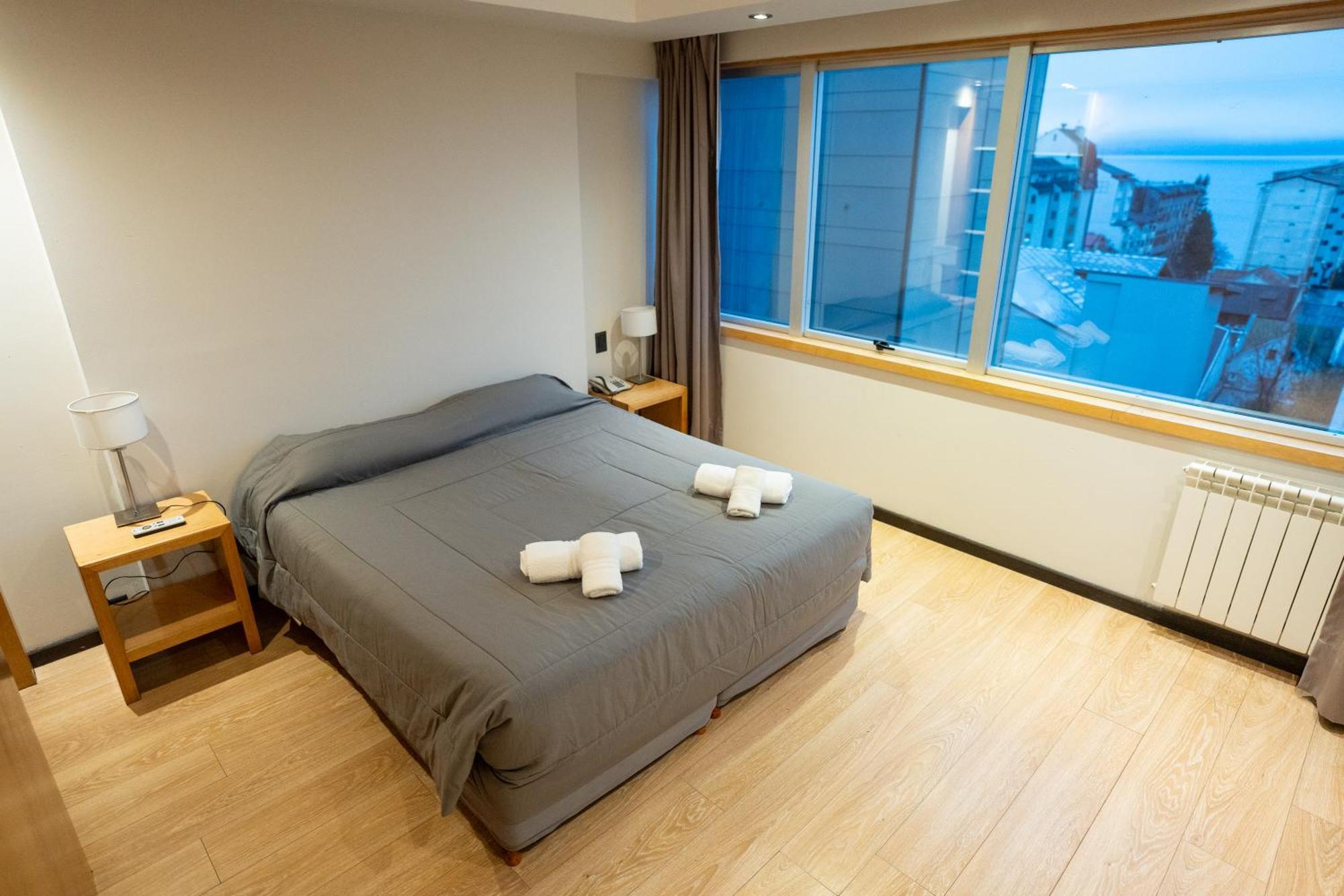 Hotel Bariloche Suites エクステリア 写真